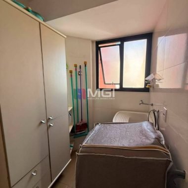 M7ItVksvyNJLS0pONEgysjCwMEk0iy9OTU-MzdQ3NjSxMDEy0k-Py0zJySxNss1UMzYyM7VNBgA.jpg