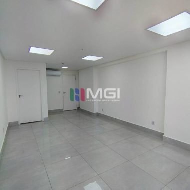M7ItVksvyNJLTk1KNE5MMzZINUg0iy9OTU-MzdQ3MTc2NjI00k-Py0zJySxNss1UMzYyM7VNBgA.jpg